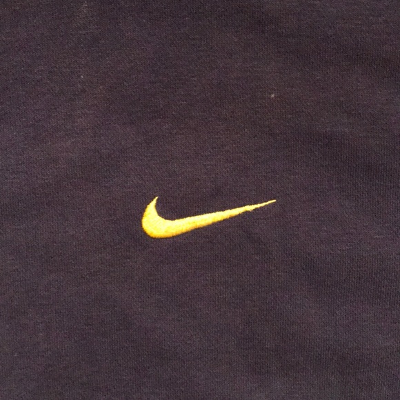 Vintage Nike logo sweatshirt blue and yellow - Picture 2 of 3